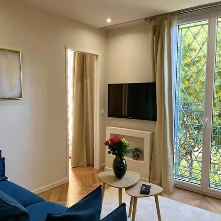 Modern -2bdr 6p - 300m From The Lägenhet *